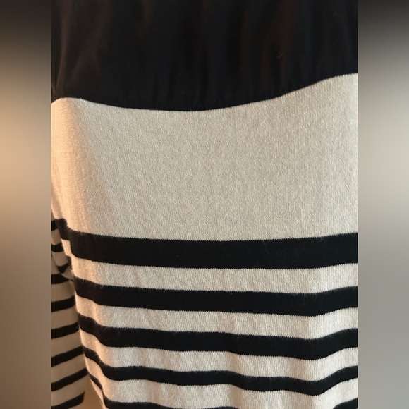 Apt. 9 Black and White Stripe Women’s Long Sleeve Top L - Picture 11 of 12
